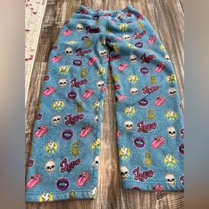 Heartbreaker pajama bottoms, girls size 8-10, good condition